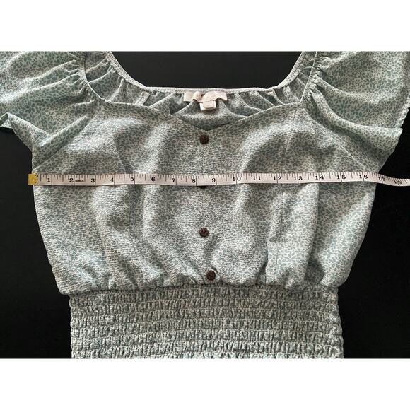 MONTEAU Los Angeles Light Blue Floral Crop Summer Top sz M - Picture 9 of 10